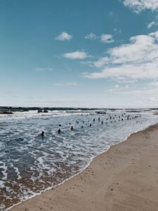 Morze Bałtyckie i plaża w Mielnie